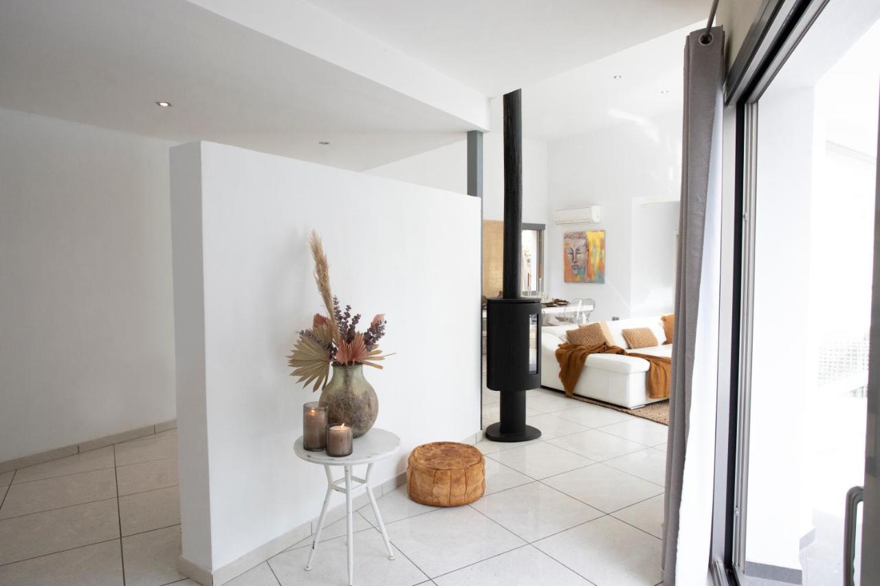 Beautiful With Private Wood Villa *