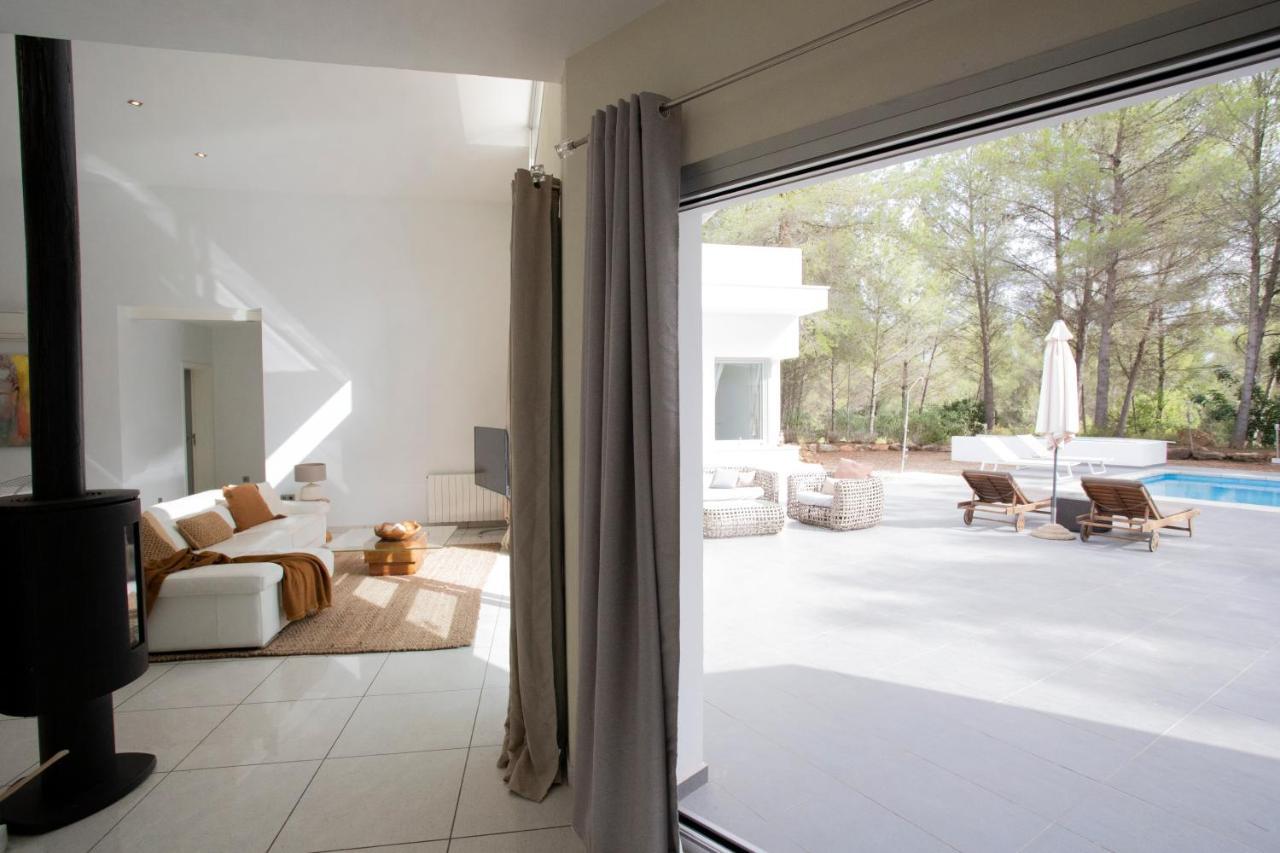Beautiful With Private Wood Villa Santa Gertrudis (Ibiza)