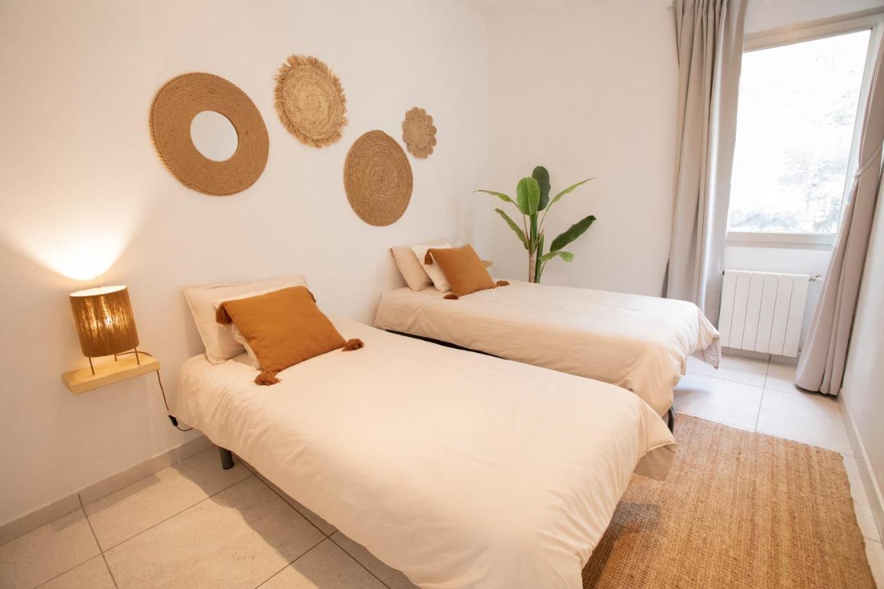 Beautiful With Private Wood Villa *