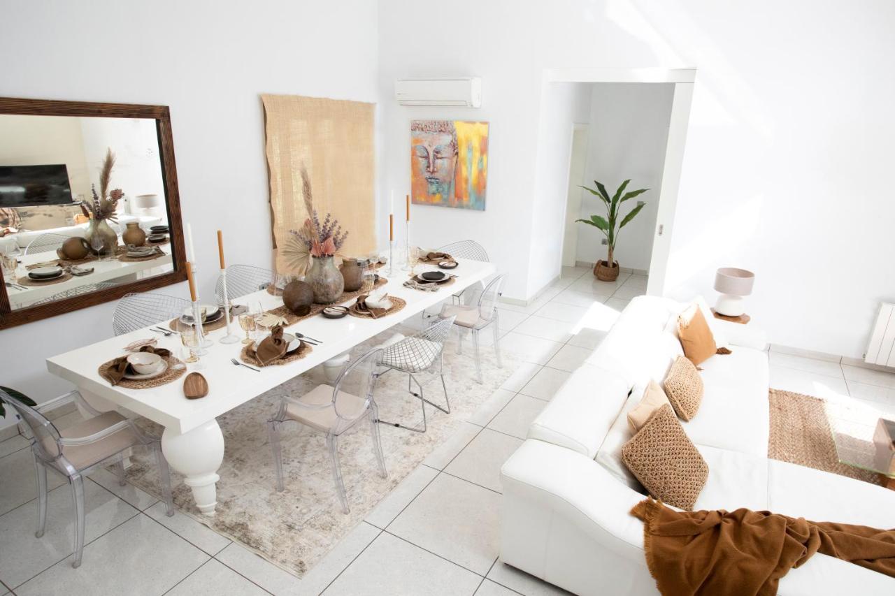Villa Beautiful With Private Wood *