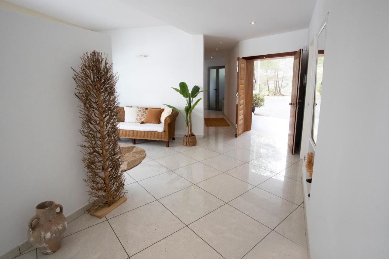 Beautiful With Private Wood Villa