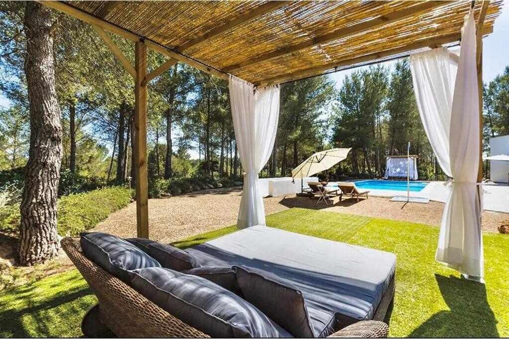 Villa Beautiful With Private Wood Santa Gertrudis (Ibiza)